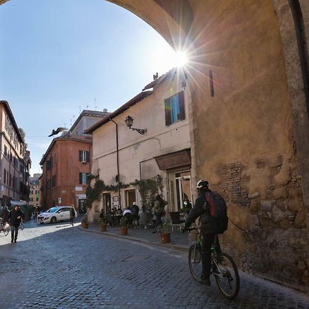 Enchanting Loft In Trastevere Roma Esterno foto