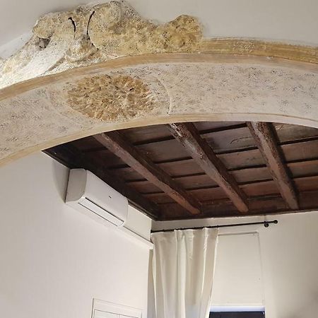 Enchanting Loft In Trastevere Roma Esterno foto