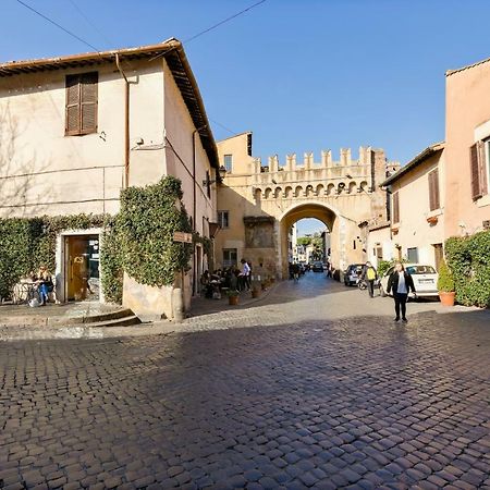 Enchanting Loft In Trastevere Roma Esterno foto