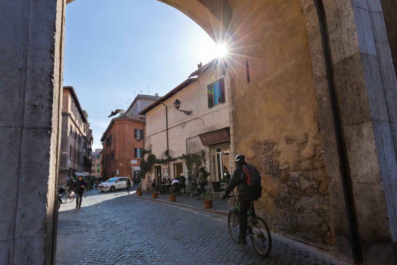 Enchanting Loft In Trastevere Roma Esterno foto