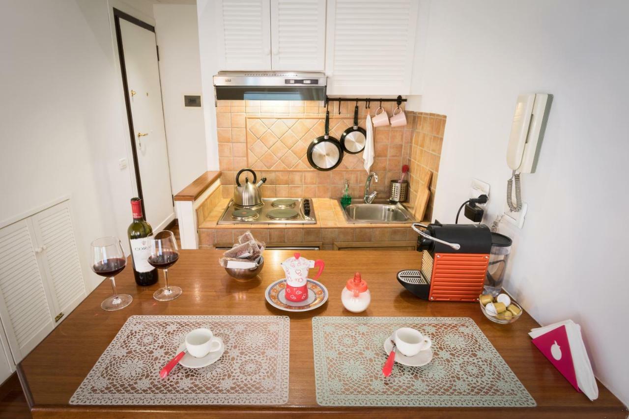 Enchanting Loft In Trastevere Roma Esterno foto