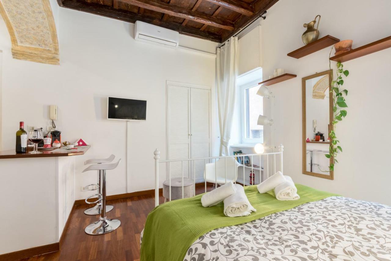 Enchanting Loft In Trastevere Roma Esterno foto